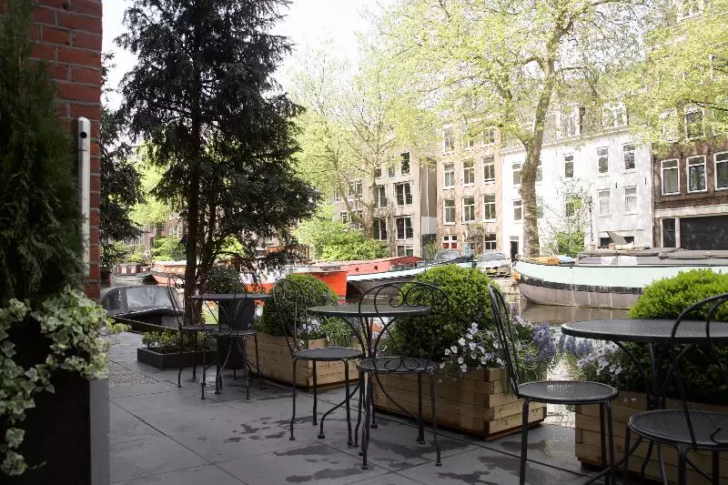 هتل Amsterdam Canal