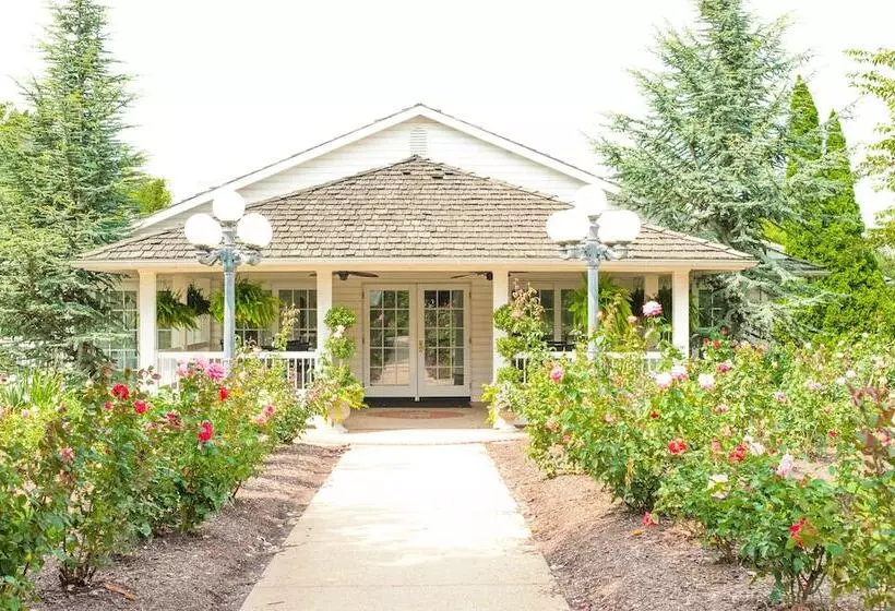 Отель Antrim 1844