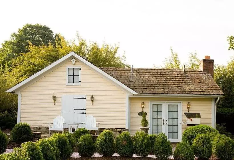 Отель Antrim 1844