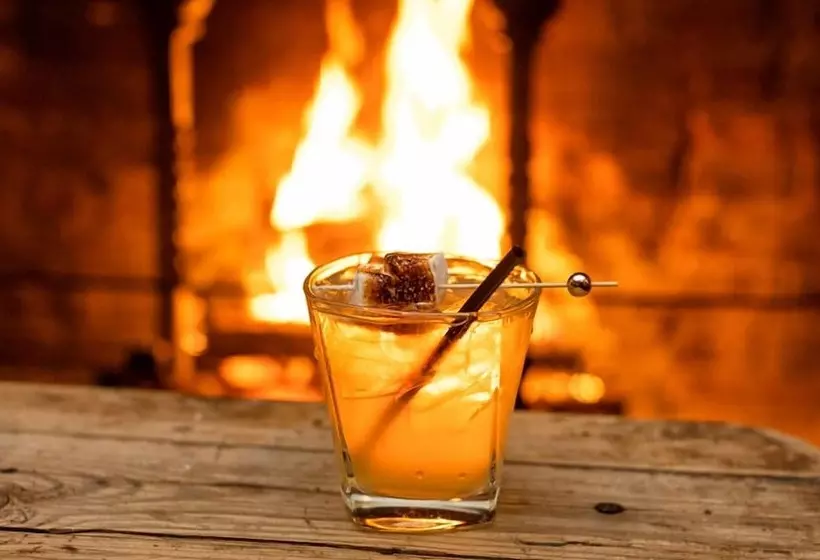 Отель Antrim 1844