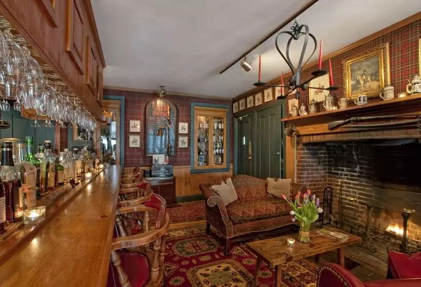 Отель Antrim 1844