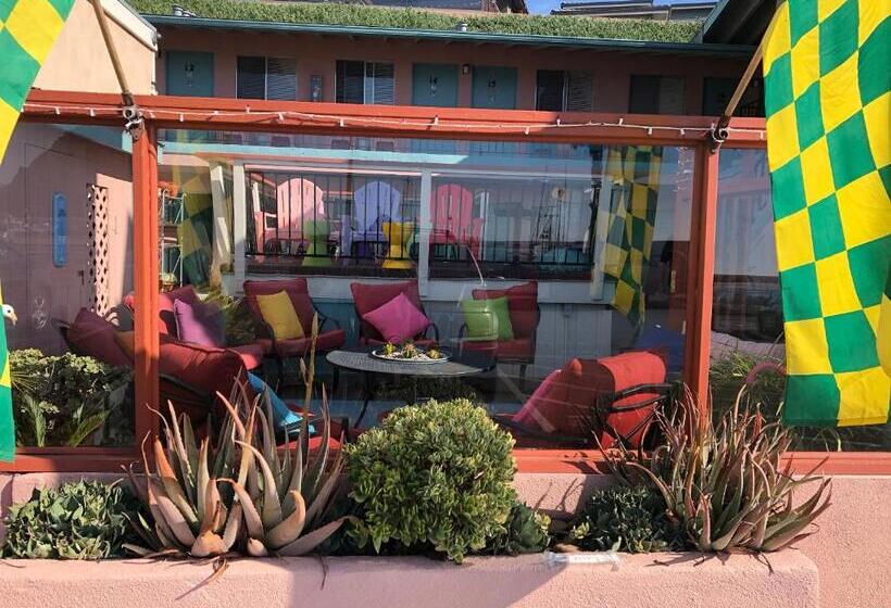 Отель Bayfront Inn