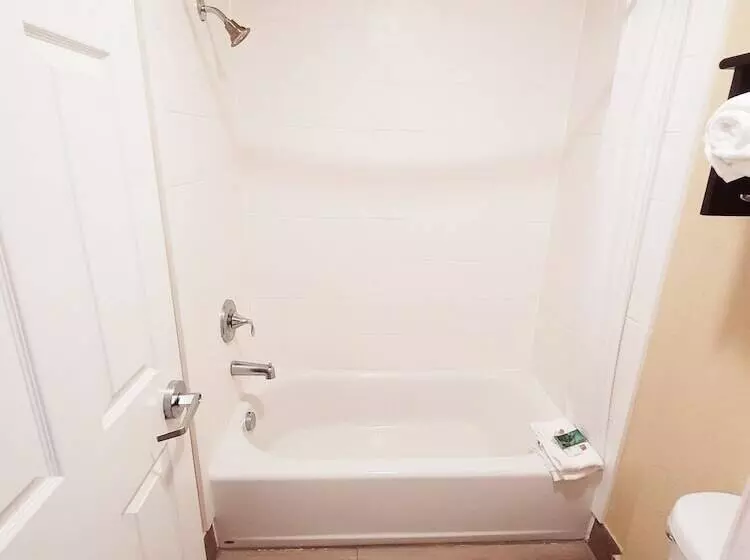 호텔 Captains Quarters Inn