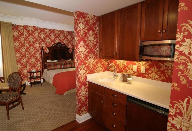 酒店 Charley Creek Inn