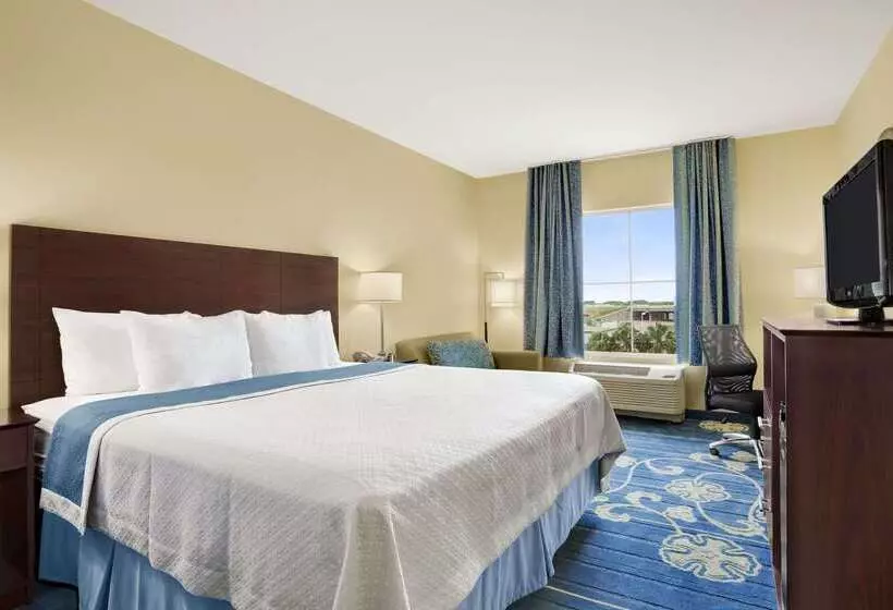 ホテル Days Inn By Wyndham Victoria