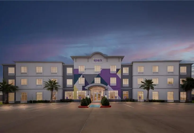 ホテル Days Inn By Wyndham Victoria