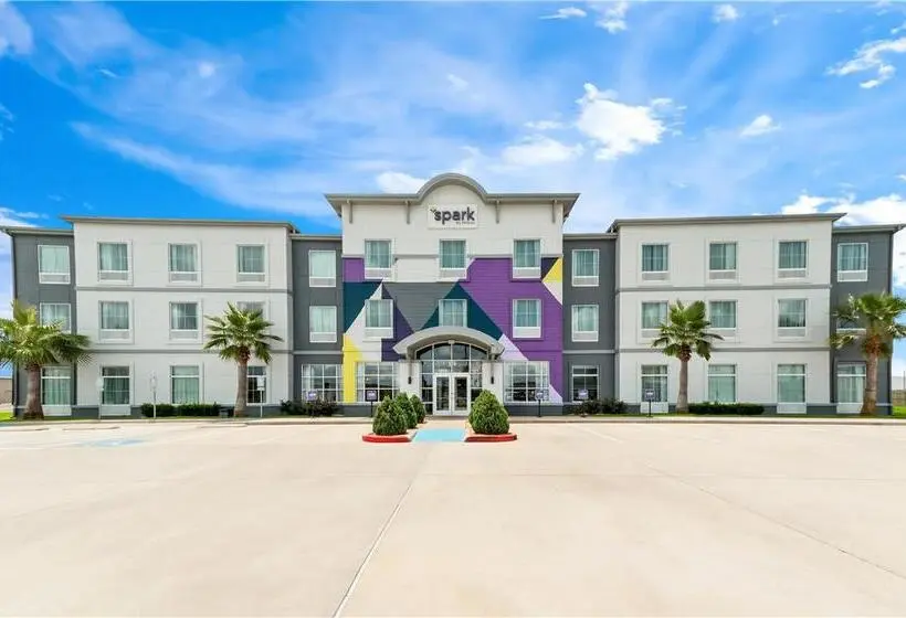 ホテル Days Inn By Wyndham Victoria