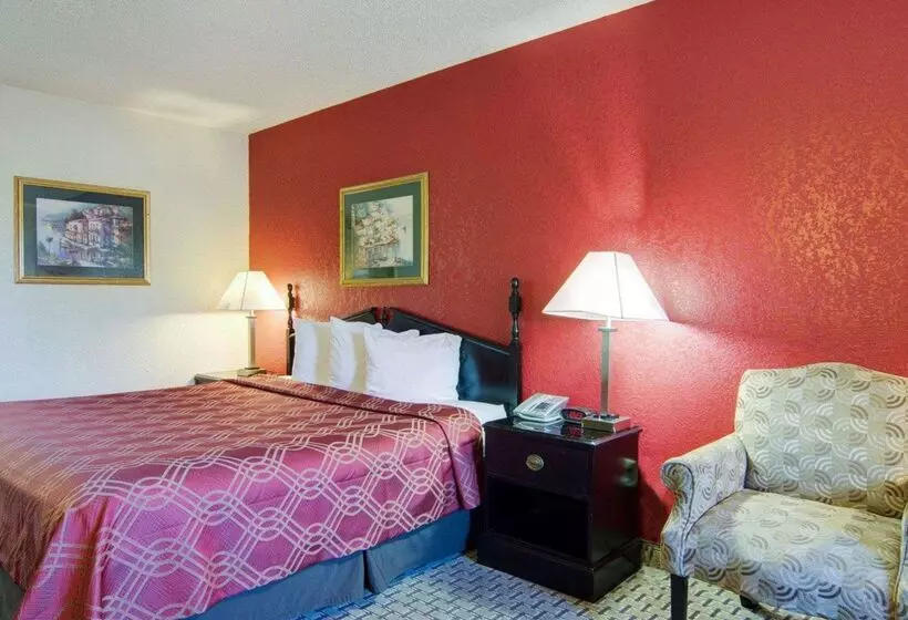 ホテル Econo Lodge Pine Bluff