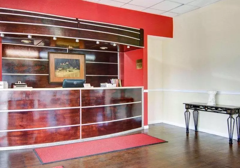 ホテル Econo Lodge Pine Bluff