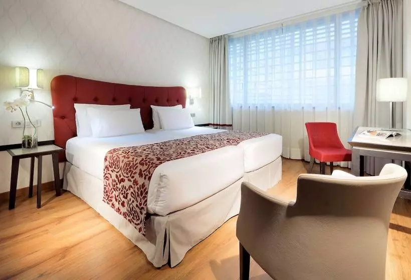 هتل Eurostars Plaza Mayor