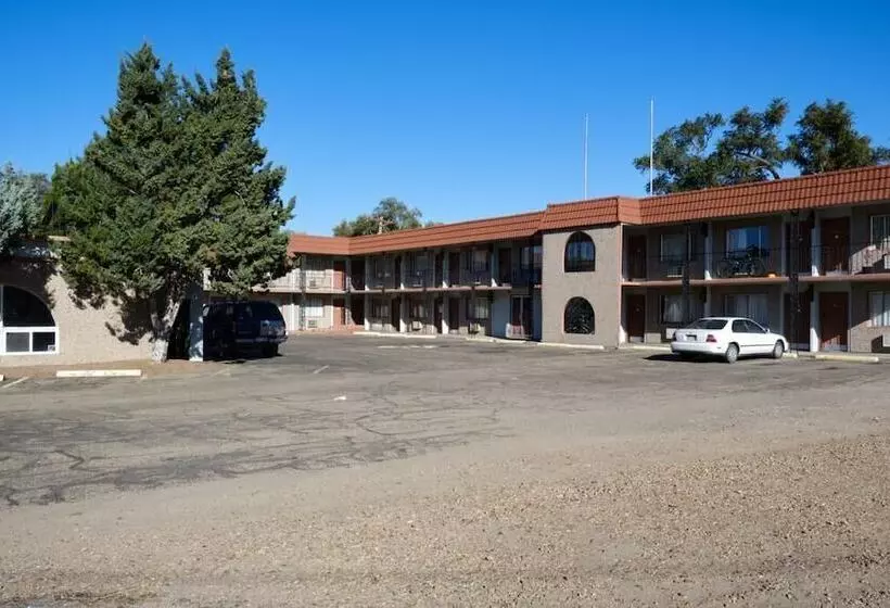 Отель High Chaparral Inn