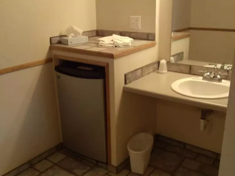 Отель High Chaparral Inn