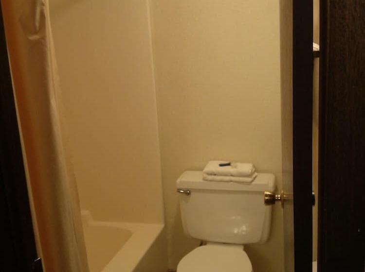 فندق High Chaparral Inn