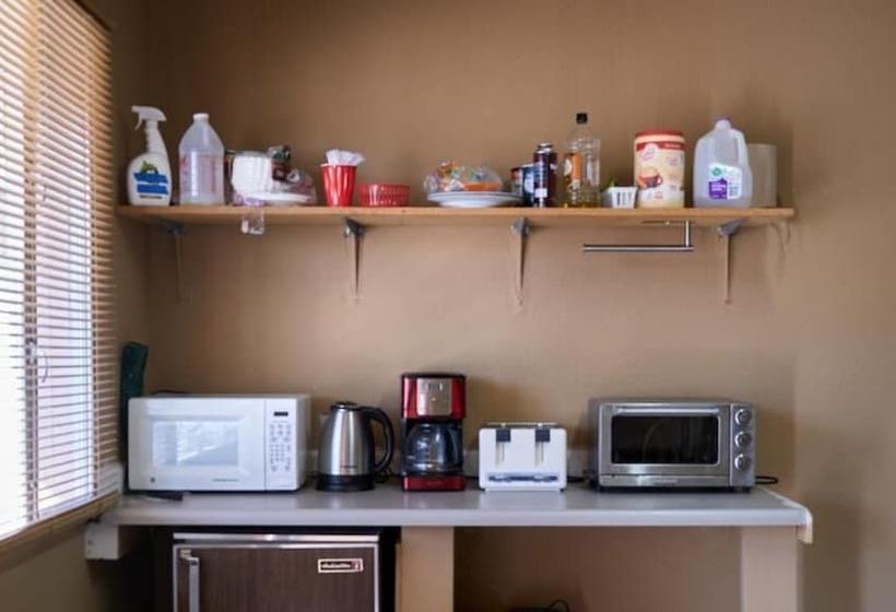 فندق High Chaparral Inn