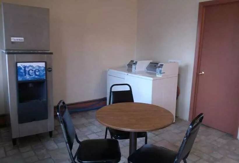 Отель High Chaparral Inn