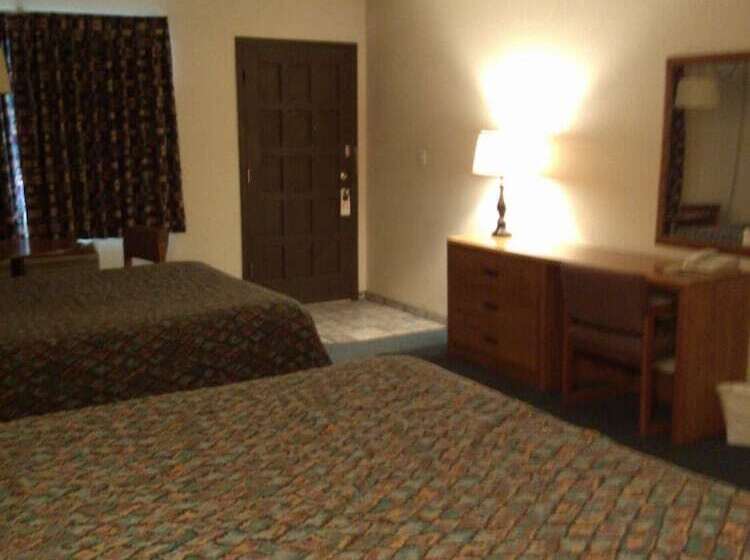 فندق High Chaparral Inn