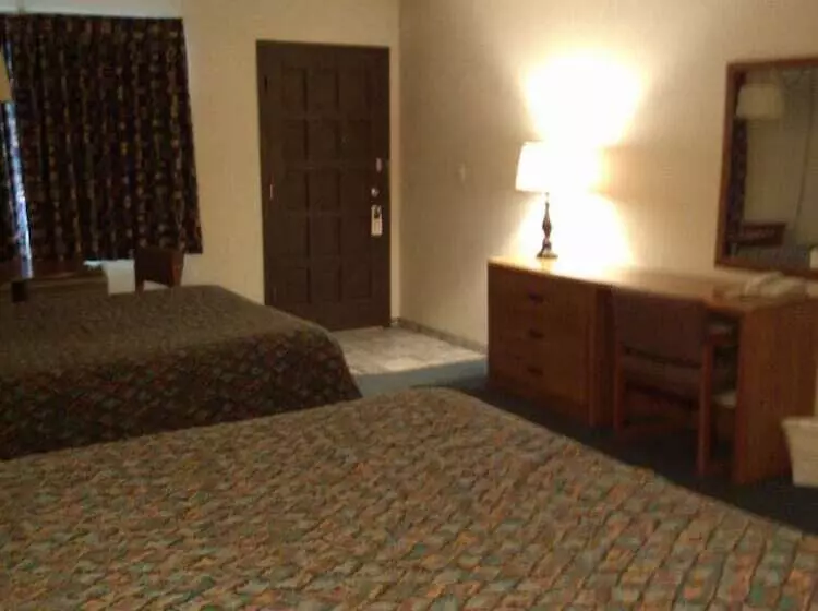 Отель High Chaparral Inn