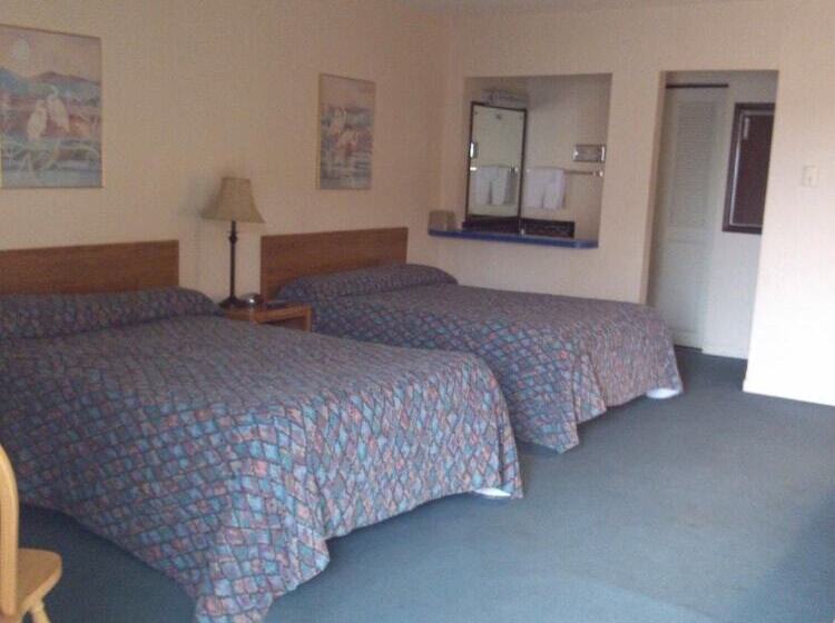 فندق High Chaparral Inn