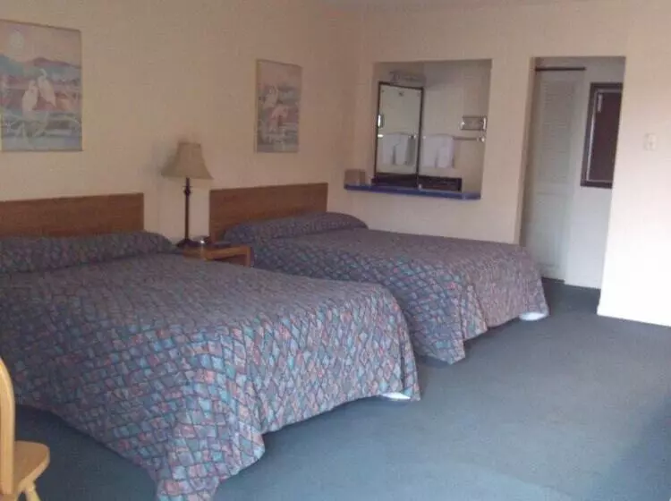 Отель High Chaparral Inn