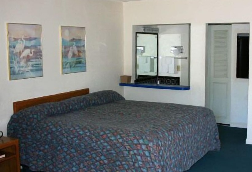 فندق High Chaparral Inn