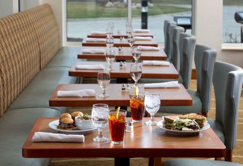 ホテル Hilton Garden Inn Cedar Falls