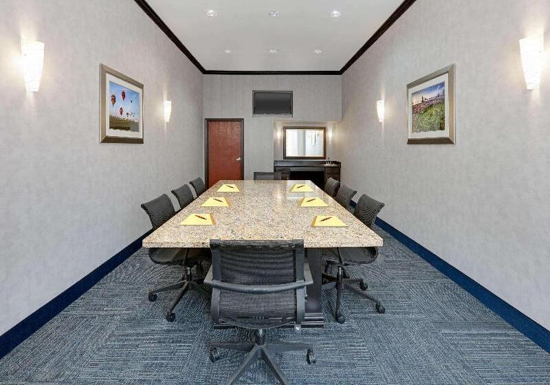 酒店 La Quinta By Wyndham Denton   University Drive