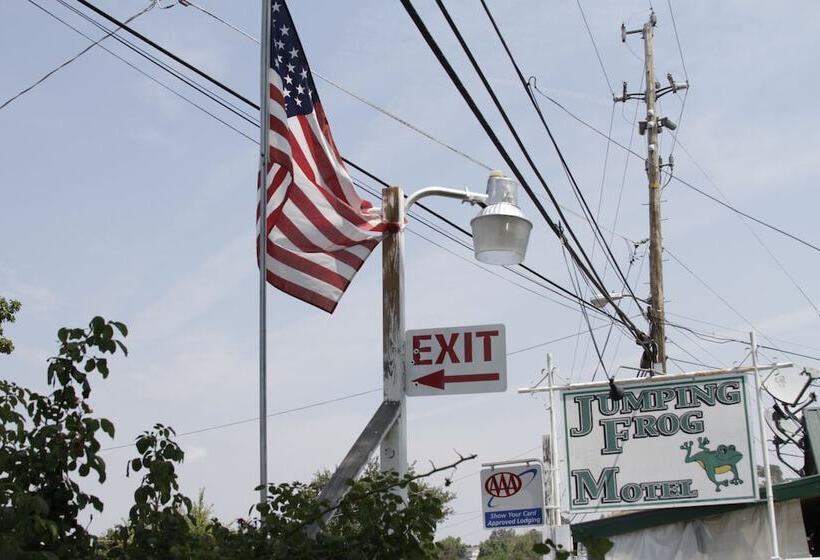 Jumping Frog Motel