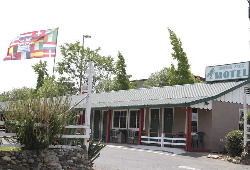 Jumping Frog Motel