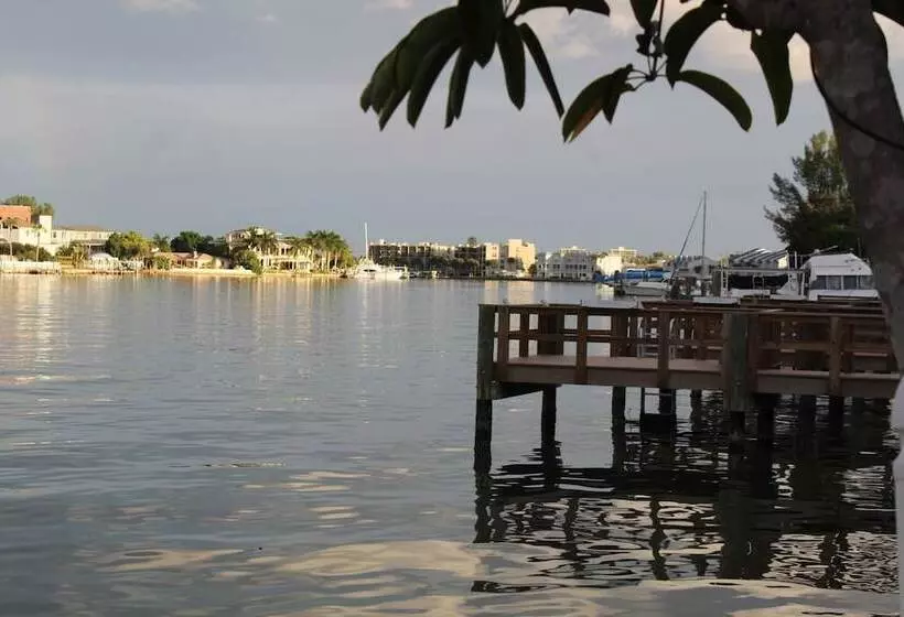 Lorelei Resort Motel