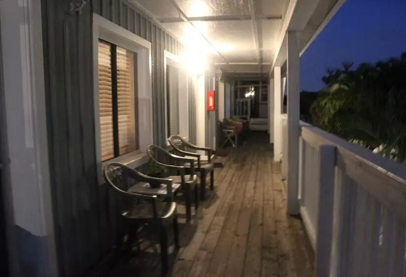 Lorelei Resort Motel