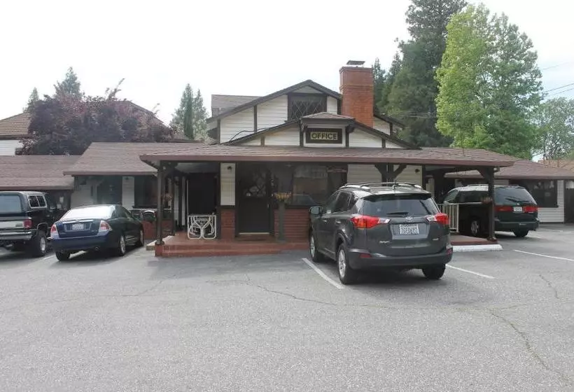 מוטל Coach N Four