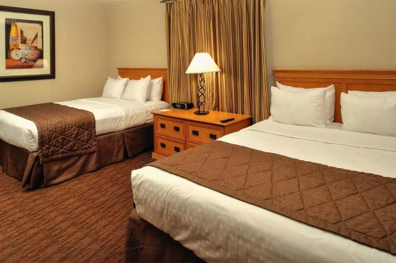 Pvc At The Roundhouse Resort