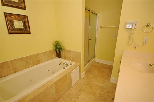 Atlantis Villas By Elliott Beach Rentals