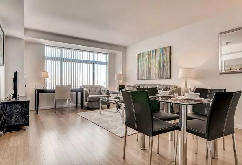 Global Luxury Suites At Kendall West