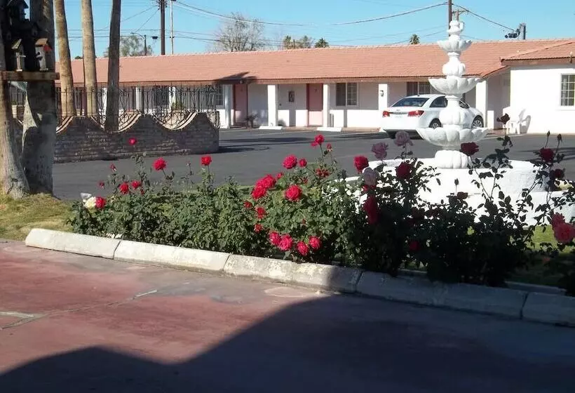Hacienda Motel