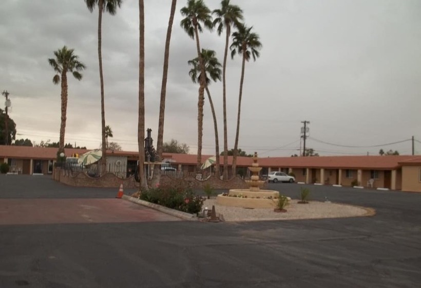 Hacienda Motel