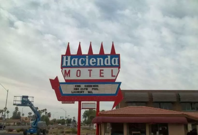 Hacienda Motel