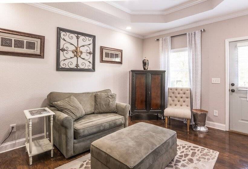 27 On Park Boutique Hotel & Venue