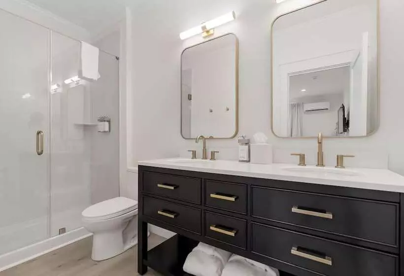 27 On Park Boutique Hotel & Venue