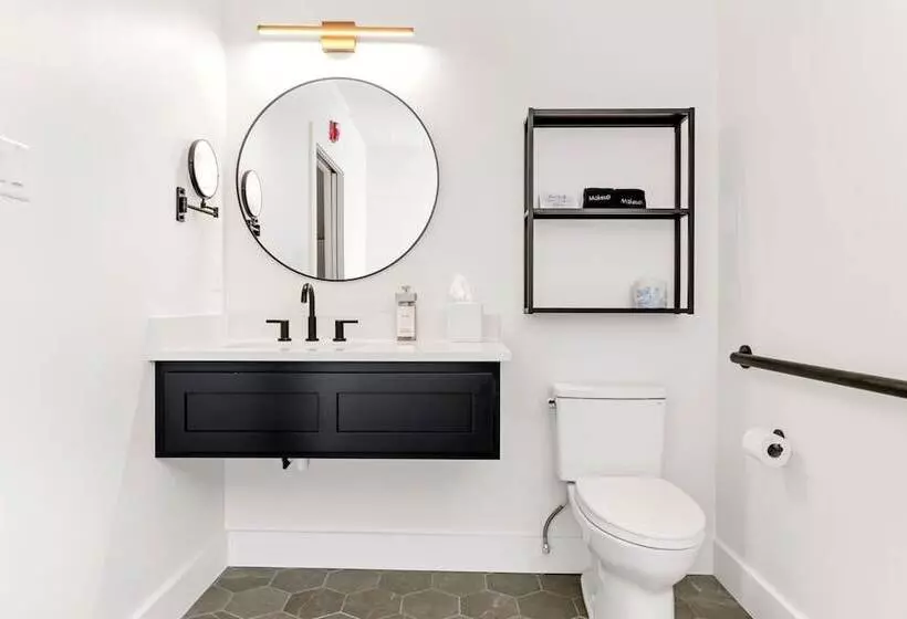 27 On Park Boutique Hotel & Venue