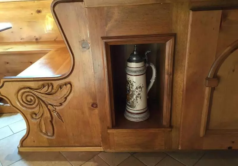 هتل Alpine Rivers Inn