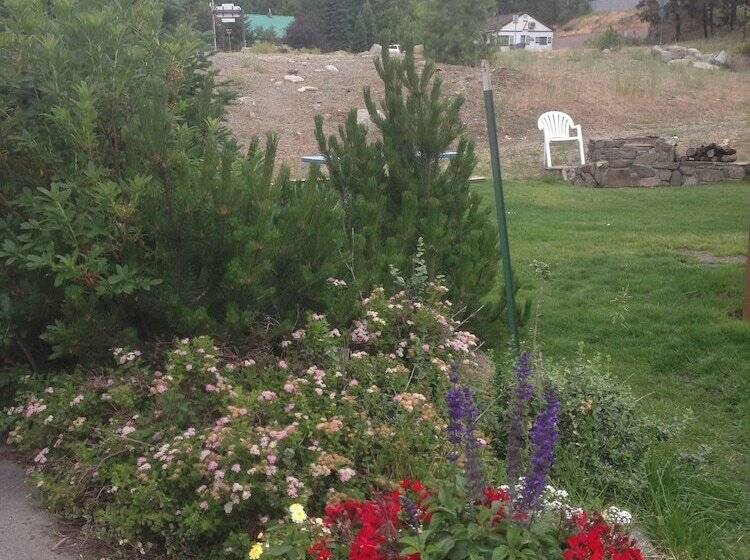 فندق Alpine Rivers Inn