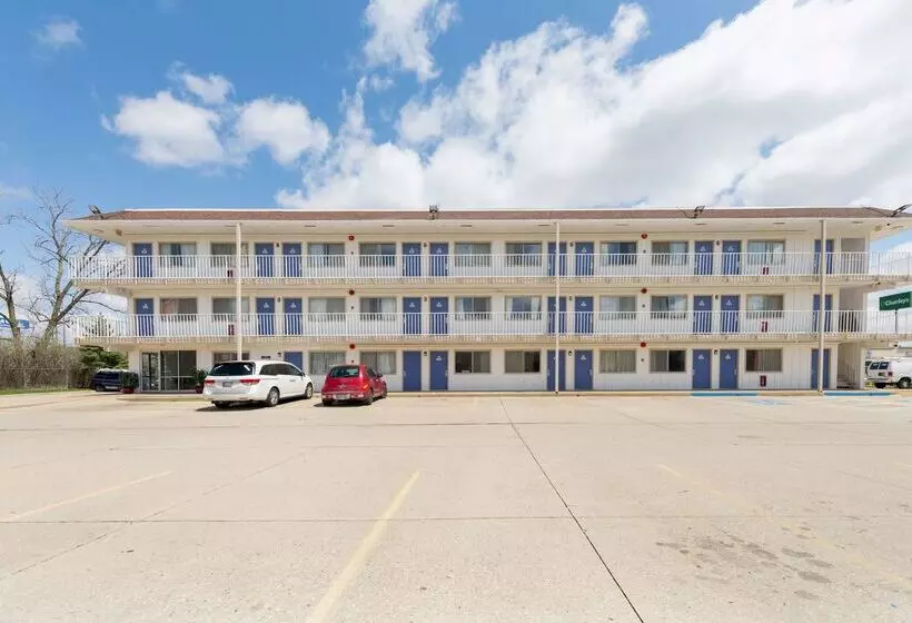 בית מלון כפרי Americas Best Value Inn Dayton