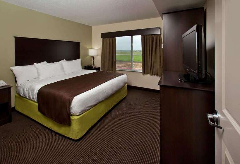 Отель Americinn By Wyndham Fairfield