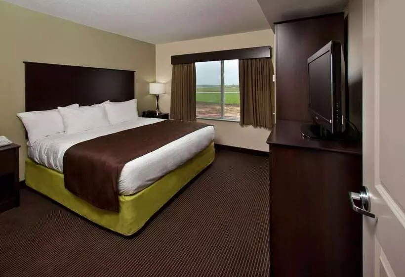 Отель Americinn By Wyndham Fairfield