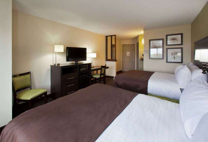 Отель Americinn By Wyndham Fairfield