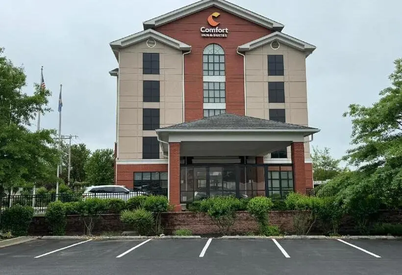 ホテル Comfort Inn & Suites Lexington Park Near Pax River