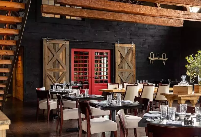 酒店 Diamond Mills Resort