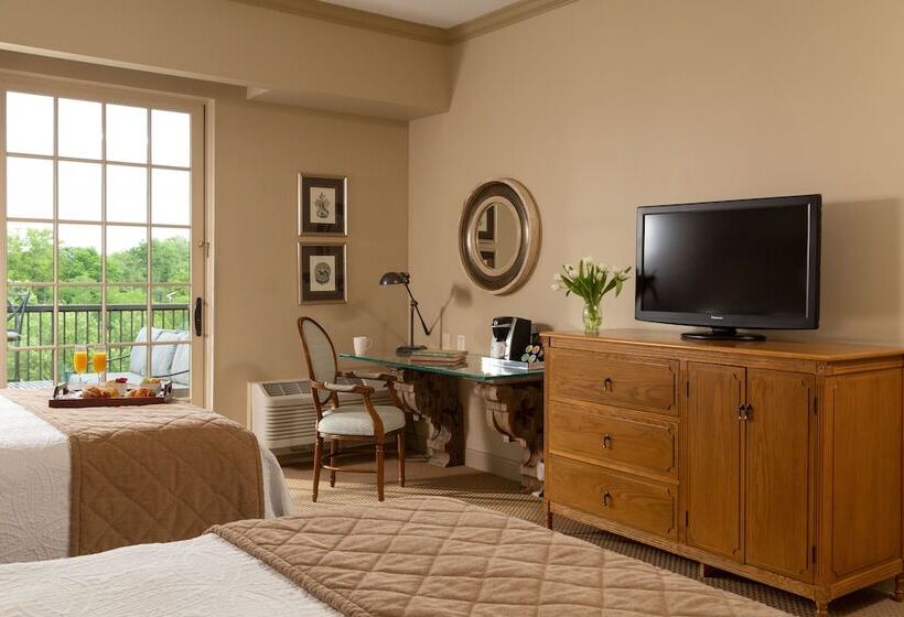 فندق Diamond Mills Resort