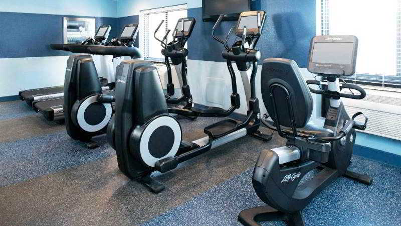 בית מלון כפרי Four Points by Sheraton Fort Myers Airport